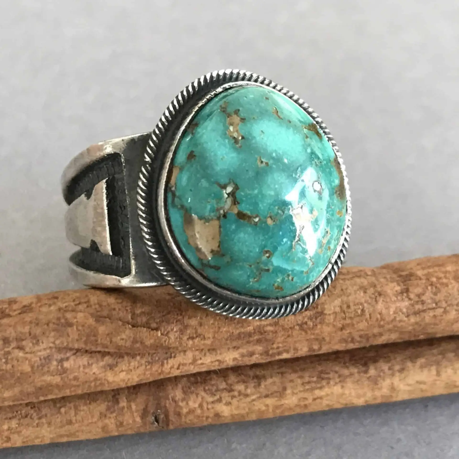 Leonard Martza (Zuni) - Türkisring 1 Leonard Martza (Zuni) – Türkisring