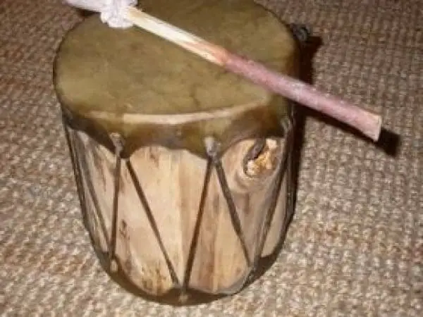 kleine Cochiti-Trommel (doppelseitig bespannt) 2 kleine Cochiti-Trommel (doppelseitig bespannt)