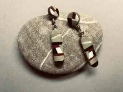 PeggyLeekya(Zuni)&#;MosaicInlayOhrschmuck