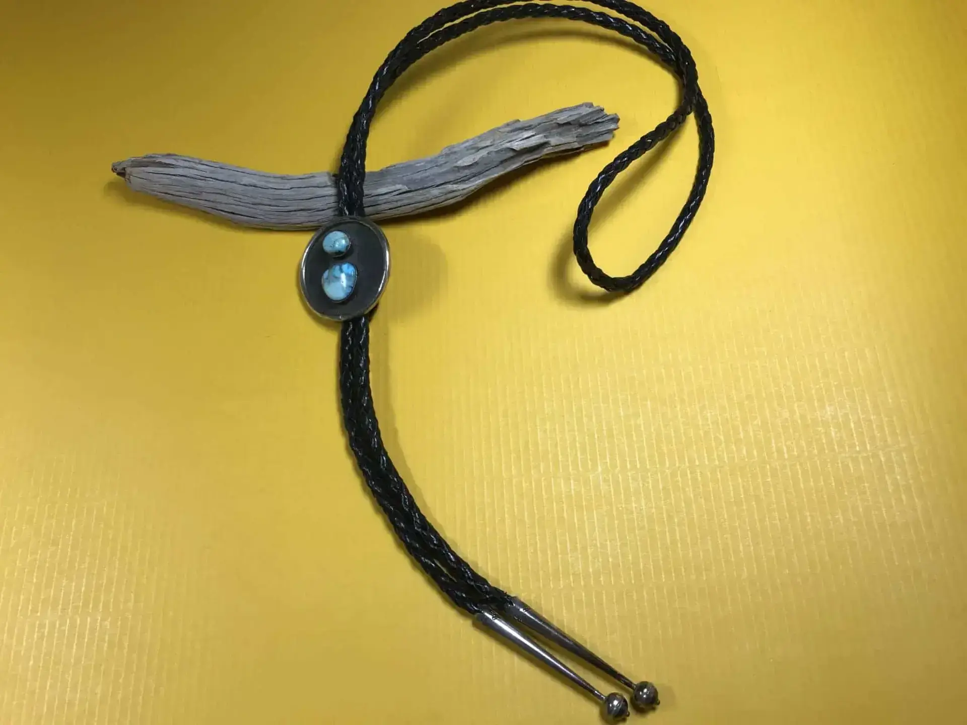 LyndonAhiyite(Zuni)&#;kreisrundeBoloTie