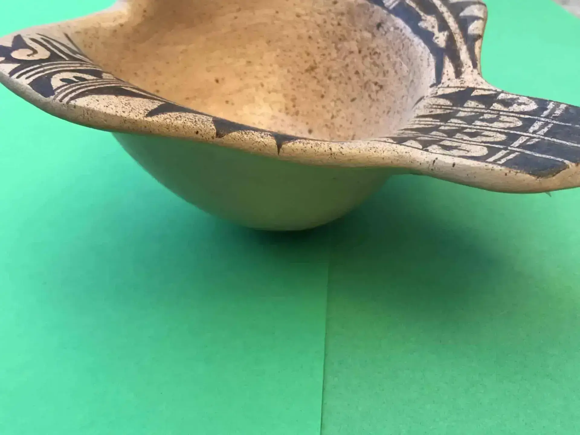 EileenYatsattie(Zuni)&#;Henkeltöpfchen