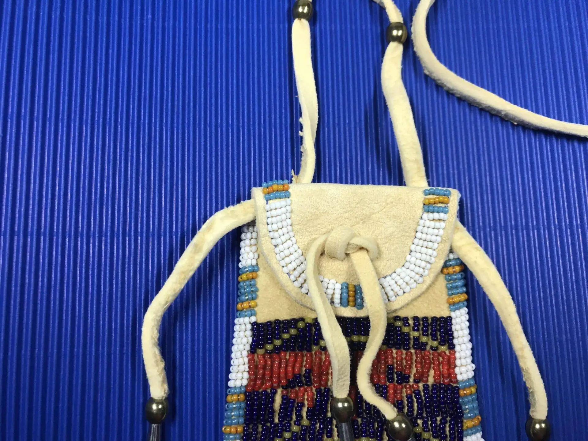 Kimimi Ashley (Blackfeet) – Medizinbeutel