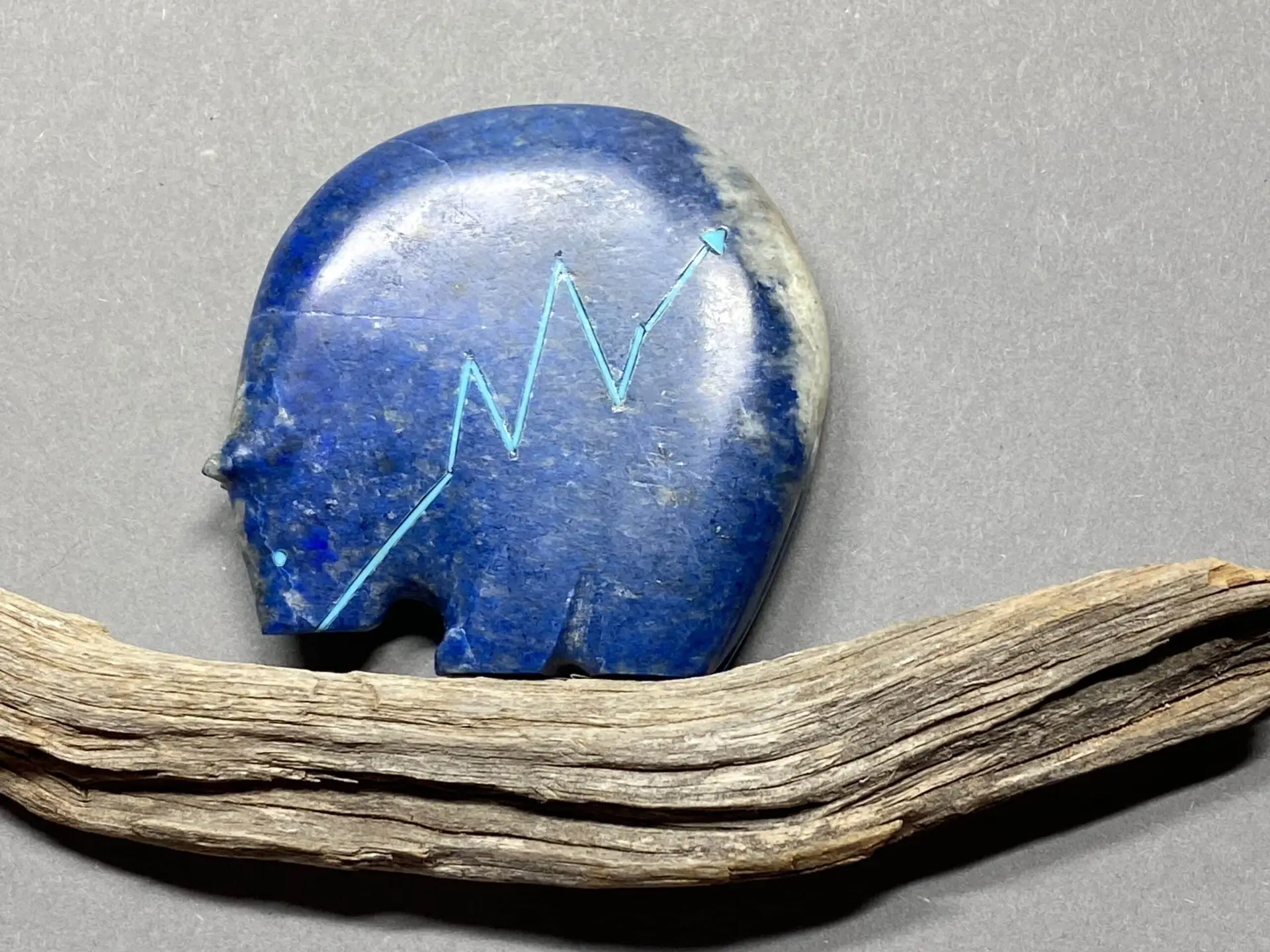 Stewart Quandelacy (Zuni) - Bär mit Herzlinie 3 Stewart Quandelacy (Zuni) – Bär mit Herzlinie