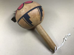 Jesse Josytewa (Hopi) – Kürbisrassel