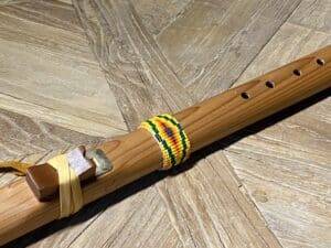 Paul Thompson (Navajo) - Flöte mit Beadwork