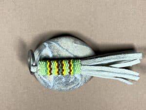 Alta White Plume (Lakota) - Schlüsselanhänger mit Beadwork