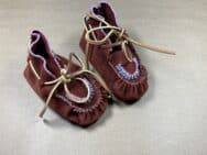 Arnalda Chee (Navajo) - hohe Babymoccasins