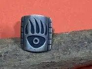 Riley Polyquaptewa (Hopi) – Overlay Ring mit Bärentatze