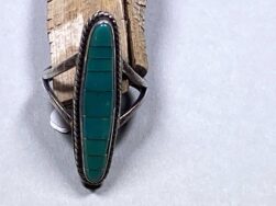 Brad Poblani (Zuni) - Fingerring mit Channel Inlay