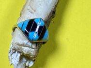 Yvonne Charlie (Zuni) - Fingerring mit Channel Inlay