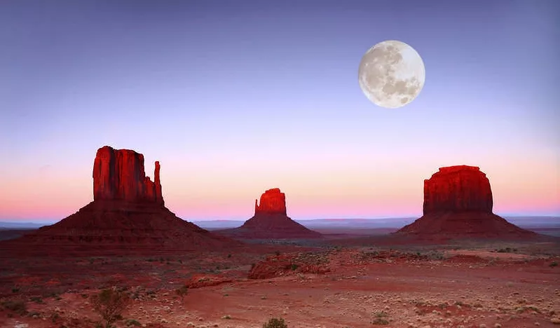 Navajo moon