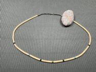 Raymond Gasper (Zuni) - Muschelkette mit Steinperlen