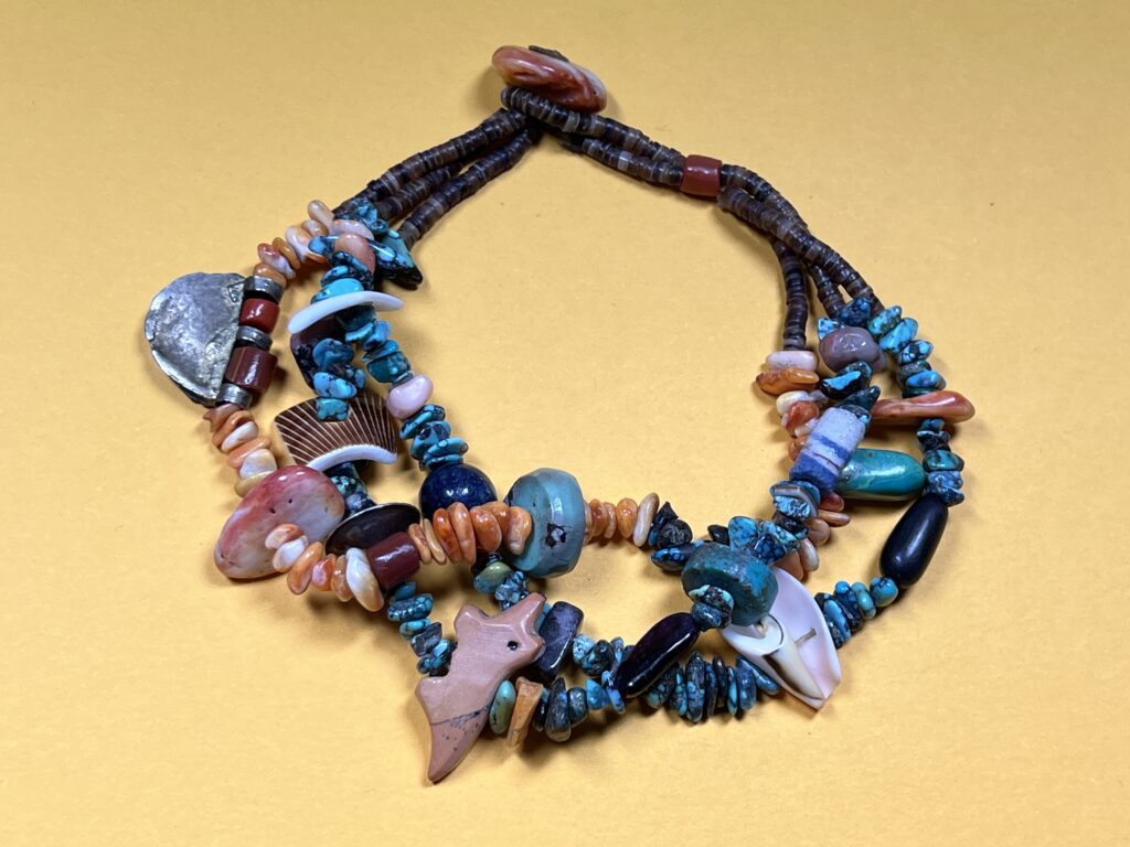 Connie Coriz (Kewa) - dreireihiges Armband